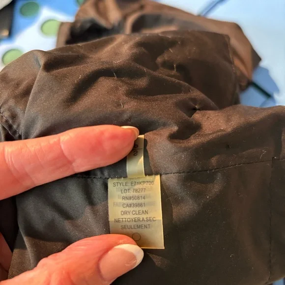 Elie Tahari Fitted Black Zipper Front Vest with Chain Embellishment S - Picture 8 of 8